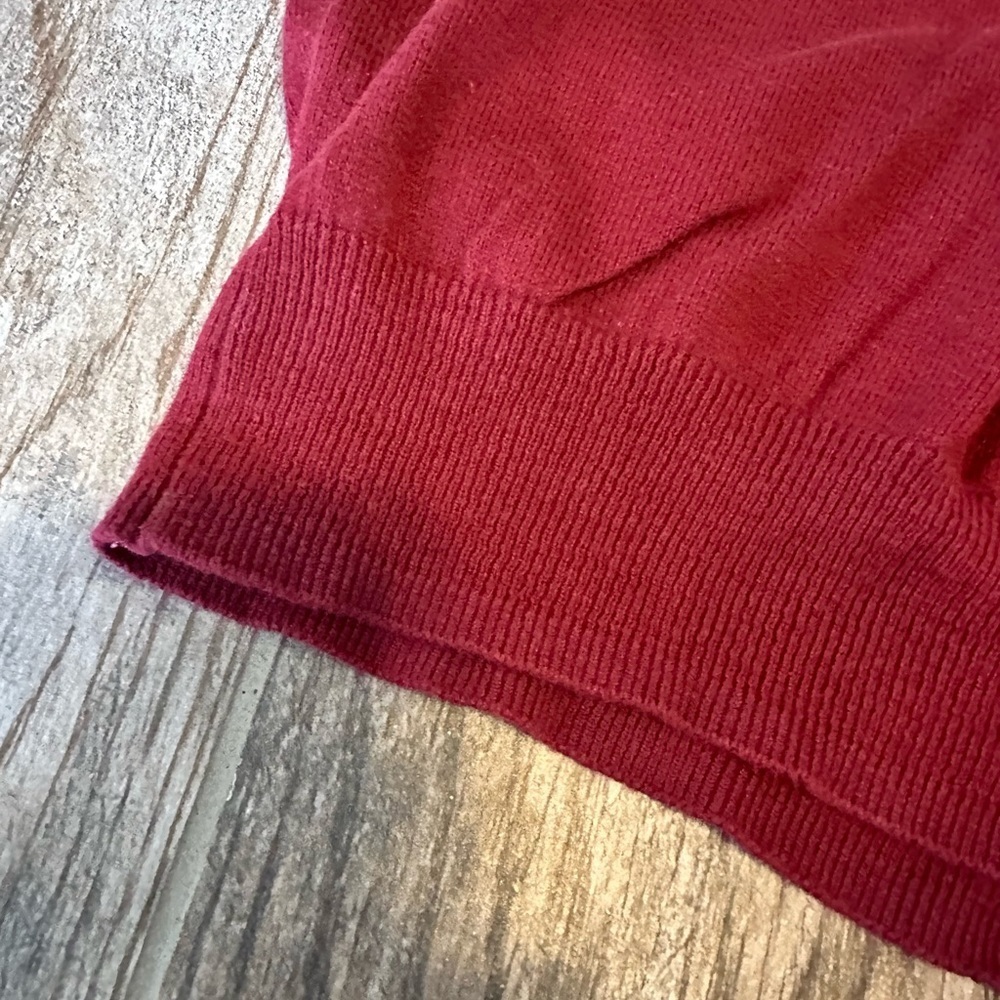 American Rag pullover sweater - Picture 2 of 5